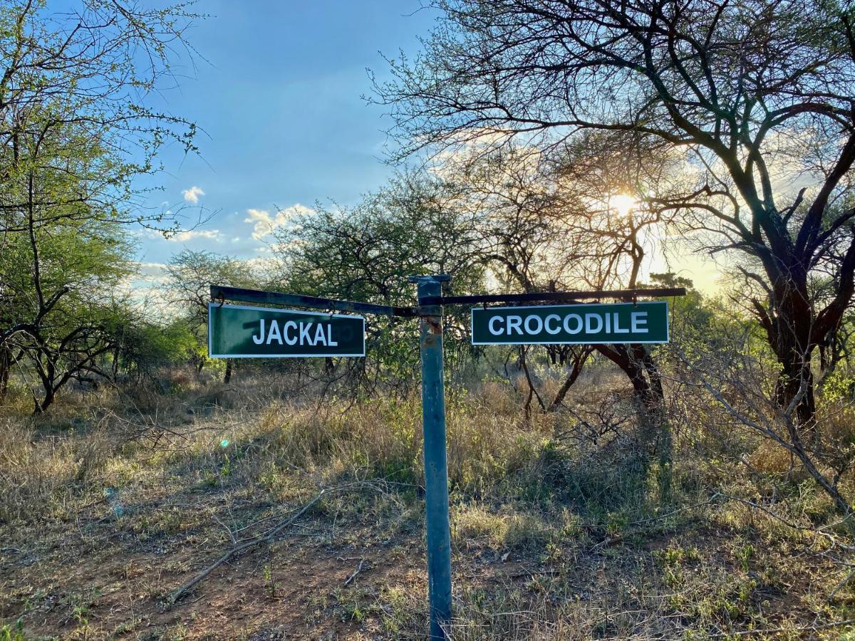 Jackals Dream - Self Catering Villa Bordering Kruger National Park Marloth Park Exterior photo